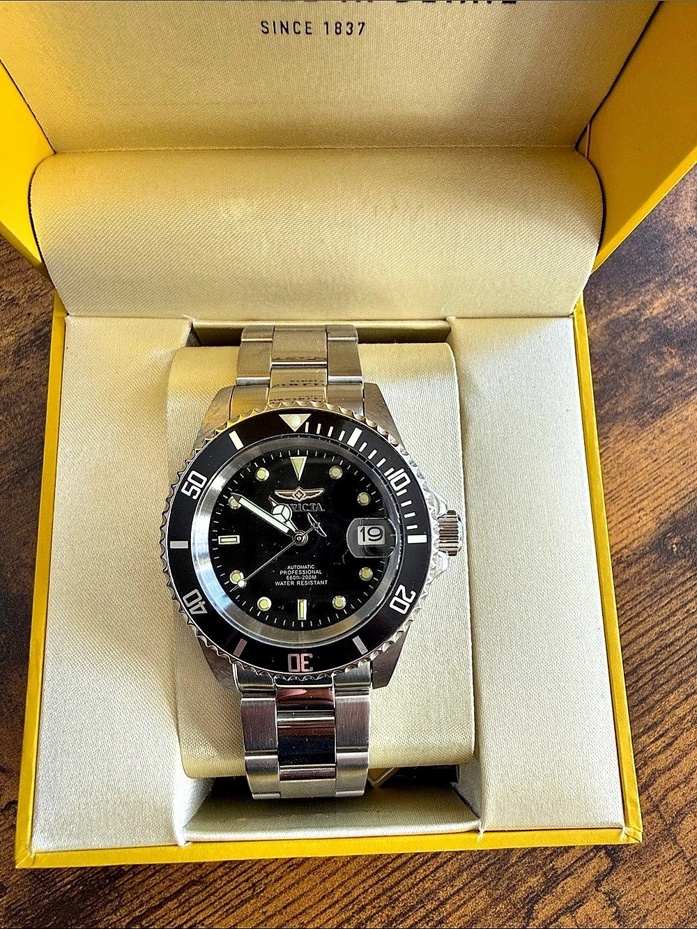 Invicta Pro Diver Automatic 8926OB Men's Silver & Black Watch